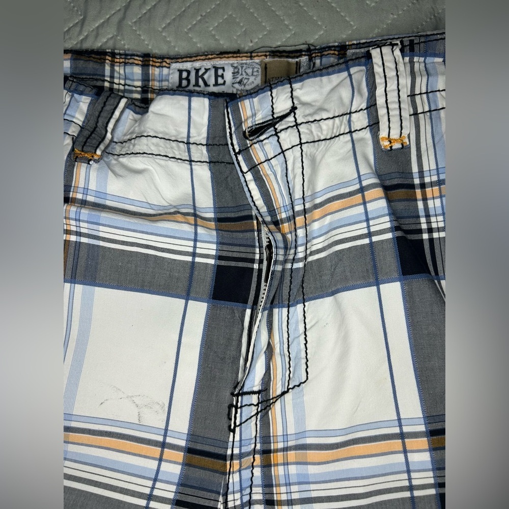NWOT BKE Bellaire Athletic Fit Plaid Cargo Shorts Men’s 34x23 - Picture 2 of 15